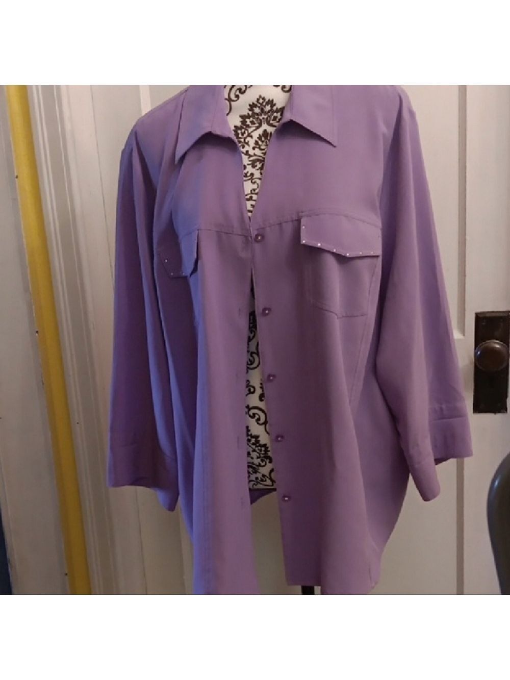 Maggi Barnes  Women Lilac  Button Down Sequin Pocket Blouse Size  2X 22/24